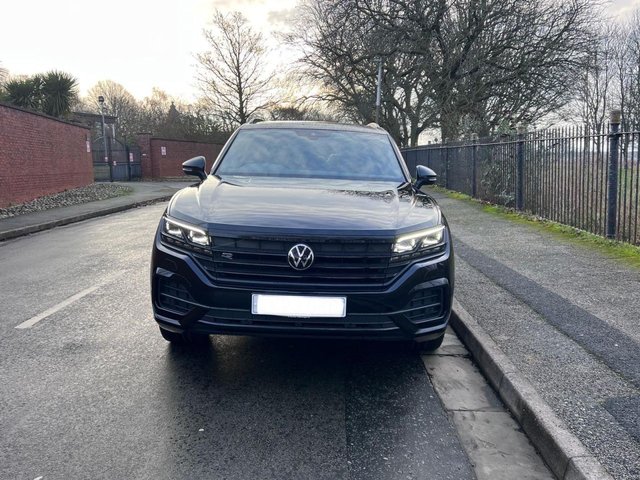 2023 Volkswagen Touareg 3L Black Edition 5dr - Photo 8
