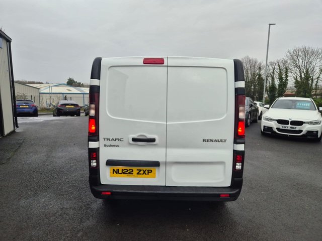 2022 RENAULT TRAFIC - Photo 6