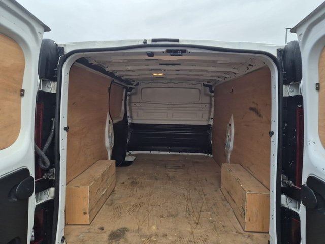 2022 RENAULT TRAFIC - Photo 11