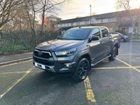 USED 2021 21 TOYOTA HI-LUX 2.8 D-4D Invincible X Pickup Double Cab 4dr Diesel Auto 4WD Euro 6 (s/s) (204 ps) CarPlay, Reverse Camera