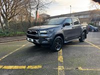 USED 2021 21 TOYOTA HI-LUX 2.8 D-4D Invincible X Pickup Double Cab 4dr Diesel Auto 4WD Euro 6 (s/s) (204 ps) CarPlay, Reverse Camera