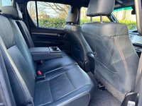 USED 2021 21 TOYOTA HI-LUX 2.8 D-4D Invincible X Pickup Double Cab 4dr Diesel Auto 4WD Euro 6 (s/s) (204 ps) CarPlay, Reverse Camera