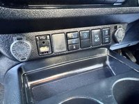USED 2021 21 TOYOTA HI-LUX 2.8 D-4D Invincible X Pickup Double Cab 4dr Diesel Auto 4WD Euro 6 (s/s) (204 ps) CarPlay, Reverse Camera