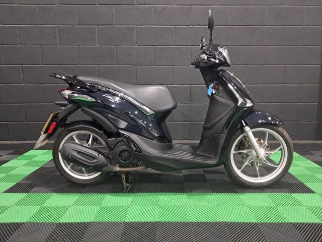 View our PIAGGIO LIBERTY 125