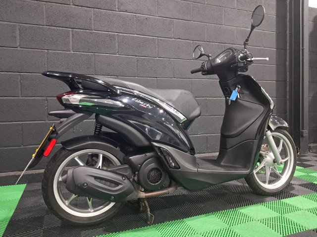 View our PIAGGIO LIBERTY 125