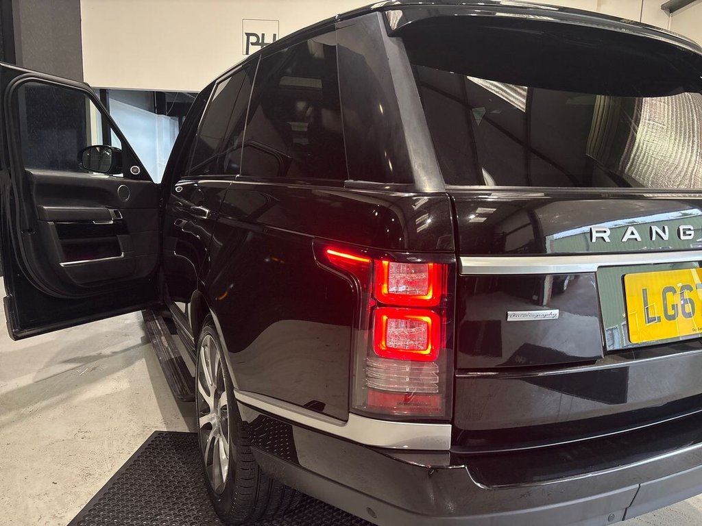 USED 2017 67 LAND ROVER RANGE ROVER 4.4 SD V8 Autobiography SUV 5dr Diesel Auto 4WD Euro 6 (s/s) (339 ps) 1 OWNER EXAMPLE|JLR HISTORY