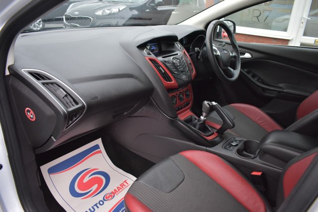 2013 FORD FOCUS - Photo 8