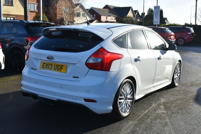 2013 FORD FOCUS - Photo 4