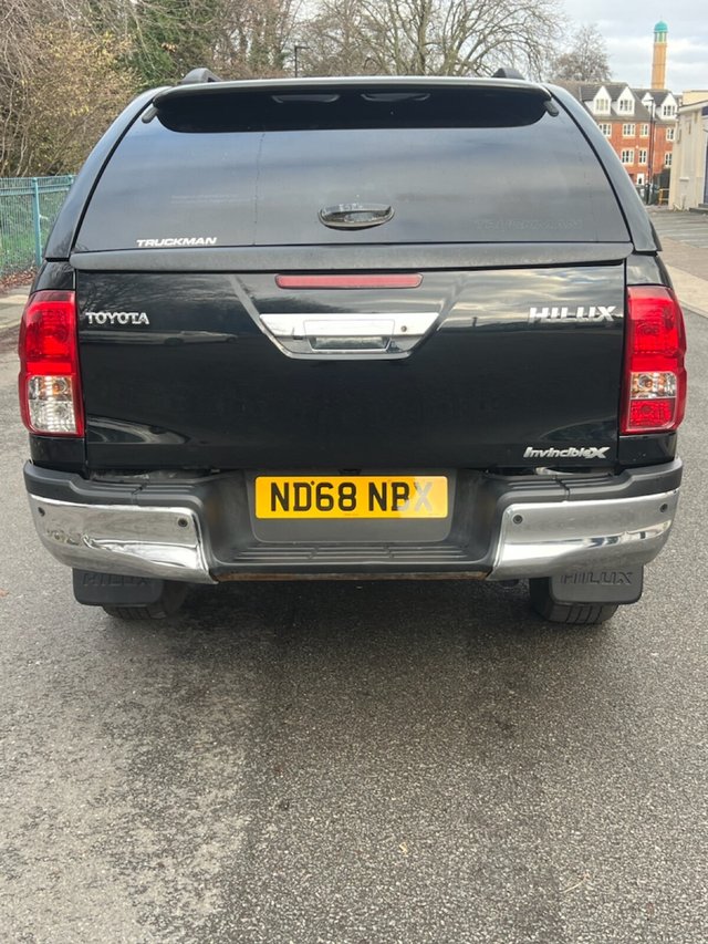 2018 TOYOTA HI-LUX 2.4 D-4D Invincible X Pickup Double Cab 4dr Diesel Auto 4WD Euro 6 (TSS, 3.5t) (150 ps) - Photo 8