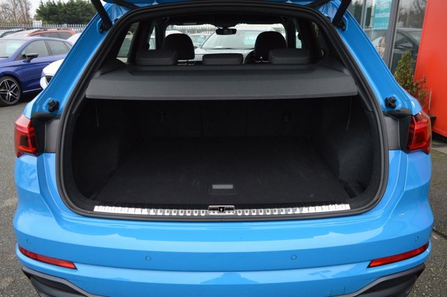 2019 AUDI Q3 2.0 TDI 35 S line SUV 5dr Diesel S Tronic Euro 6 rare colour - Photo 9