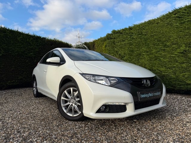 2012 CIVIC 1.8 I VTEC ES T HATCHBACK 5DR PETROL MANUAL EURO 5 S... photo