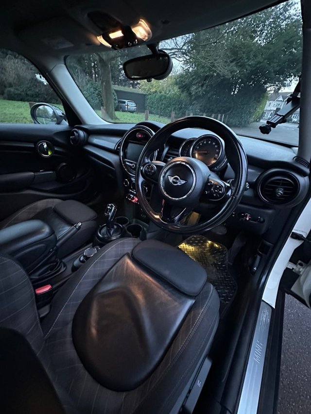 2018 MINI HATCH - Photo 11