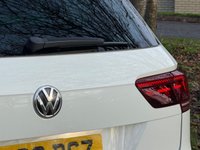 USED 2016 66 VOLKSWAGEN TIGUAN 2.0 TDI BlueMotion Tech R-Line SUV 5dr Diesel DSG 4Motion Euro 6 (s/s) (150 ps) 