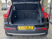 USED 2021 71 VOLVO XC40 2.0 B4 MHEV Inscription SUV 5dr Petrol Hybrid Auto Euro 6 (s/s) (197 ps) Full Black Leather