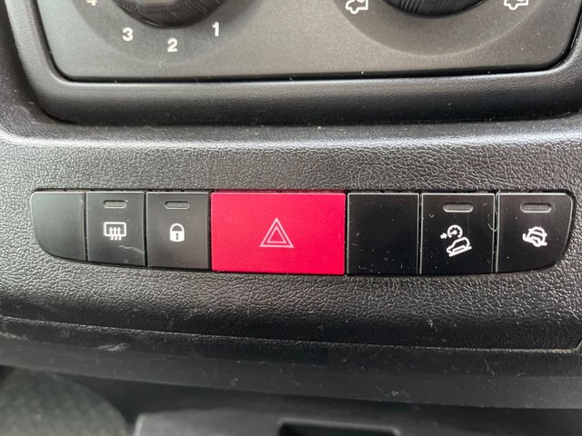 2020 Citroen Relay 2.2L X 2dr - Photo 12