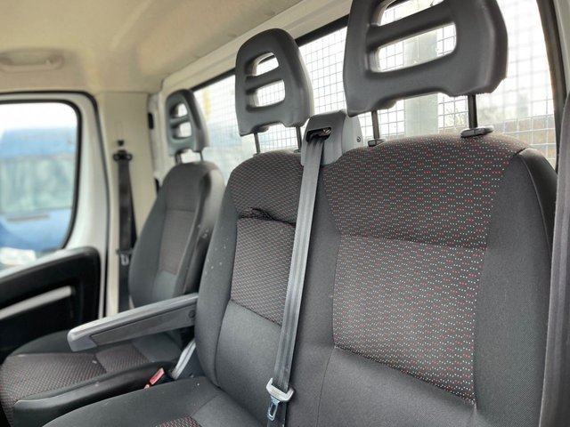 2020 Citroen Relay 2.2L X 2dr - Photo 3