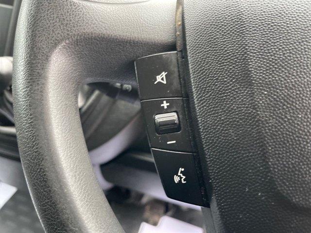 2019 Peugeot Boxer 2.2L Professional 5dr - Photo 9