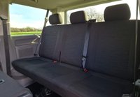 USED 2021 21 VOLKSWAGEN TRANSPORTER SHUTTLE 2.0 TDI SE Minibus Double Cab 5dr Diesel DSG SWB Euro 6 (s/s) (150 ps) FINANCE AVAILABLE