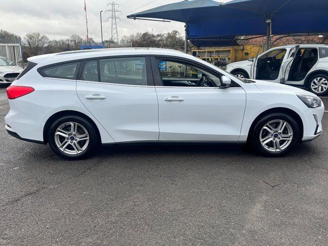 2022 FORD FOCUS 1.0T EcoBoost Zetec Estate 5dr Petrol Auto Euro 6 (s/s) (125 ps) - Photo 11