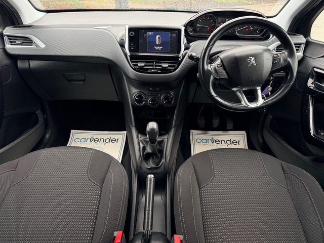 2016 Peugeot 208 1.2L Allure 5dr - Photo 4