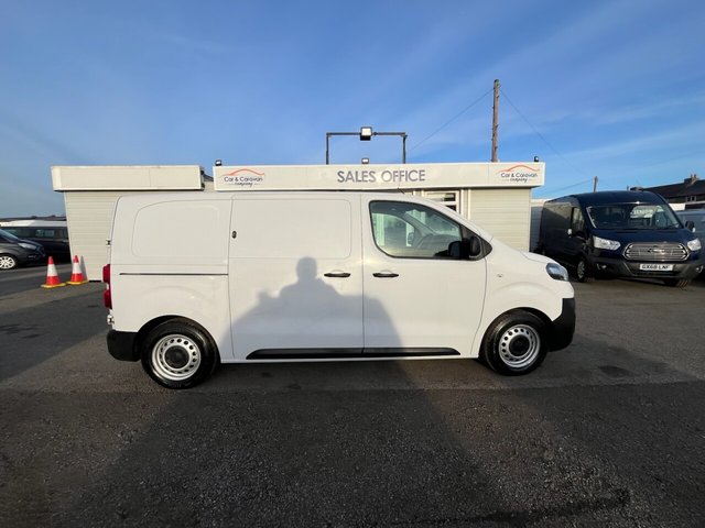 2022 Vauxhall Vivaro Electric - Photo 6