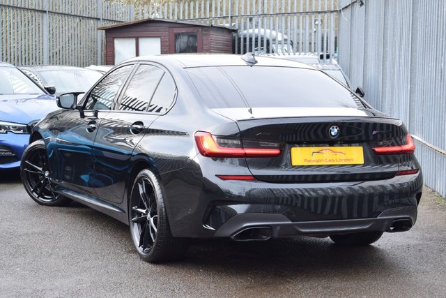View our BMW 3 SERIES