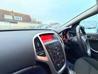 USED 2014 64 VAUXHALL ASTRA 1.6 SRi Sports Tourer 5dr Petrol ESTATE AUTOMATIC Low Mileage Petrol Automatic Estate Car