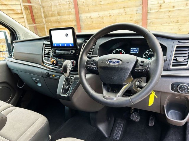 View our FORD TOURNEO CUSTOM