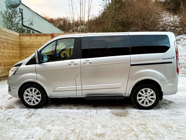 2022 FORD TOURNEO CUSTOM - Photo 8