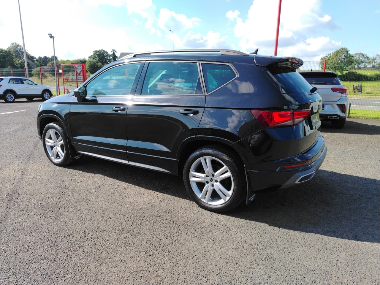 2023 SEAT ATECA 2.0 TDI FR SUV 5dr Diesel DSG 4Drive Euro 6 (s/s) (150 ps) - vehicle photo 13 for sale on PureCar