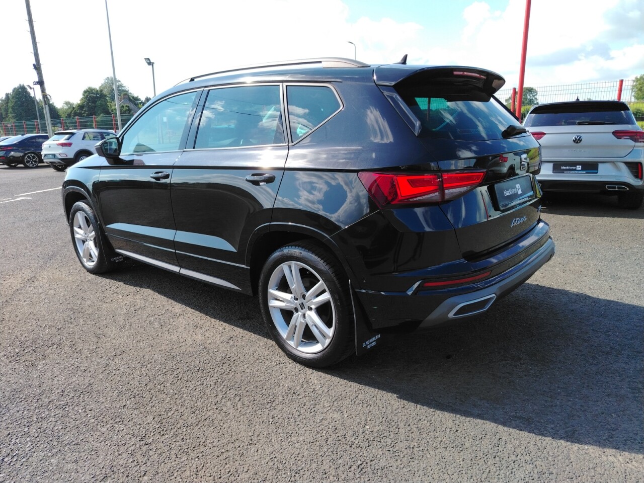 2023 SEAT ATECA 2.0 TDI FR SUV 5dr Diesel DSG 4Drive Euro 6 (s/s) (150 ps) - vehicle photo 3 for sale on PureCar
