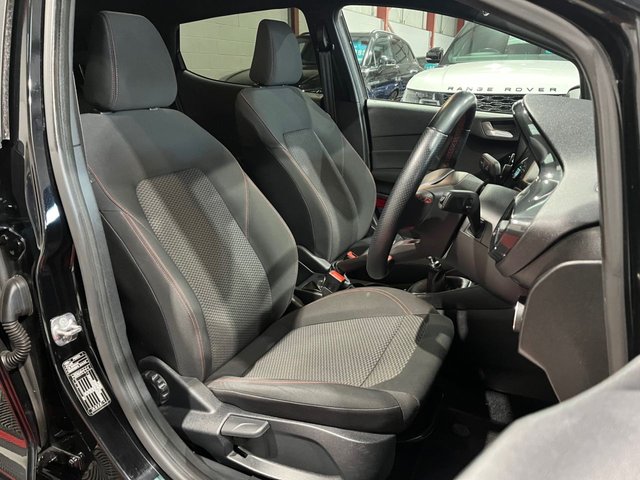 2019 FORD FIESTA 1.0T EcoBoost GPF ST-Line Hatchback 5dr Petrol Manual Euro 6 (s/s) (100 ps) - Photo 9