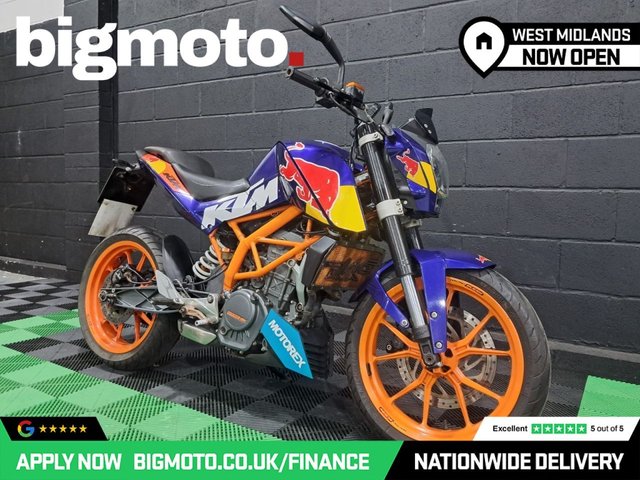 View our KTM 125 DUKE
