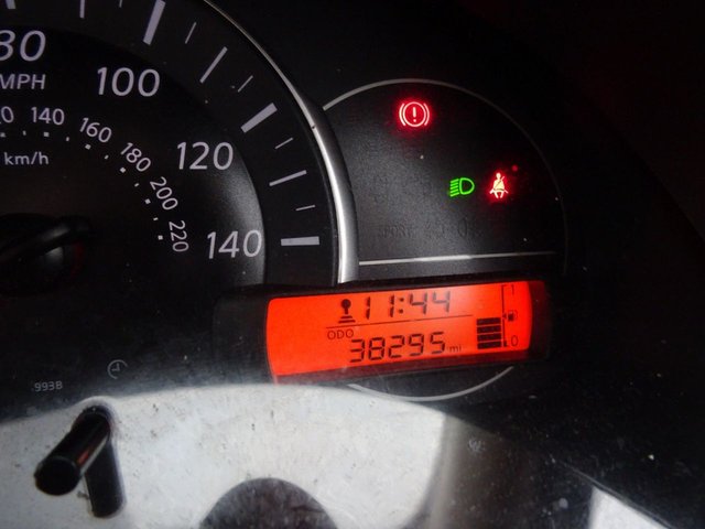 2016 Nissan Micra 1.2L Vibe 5dr - Photo 4