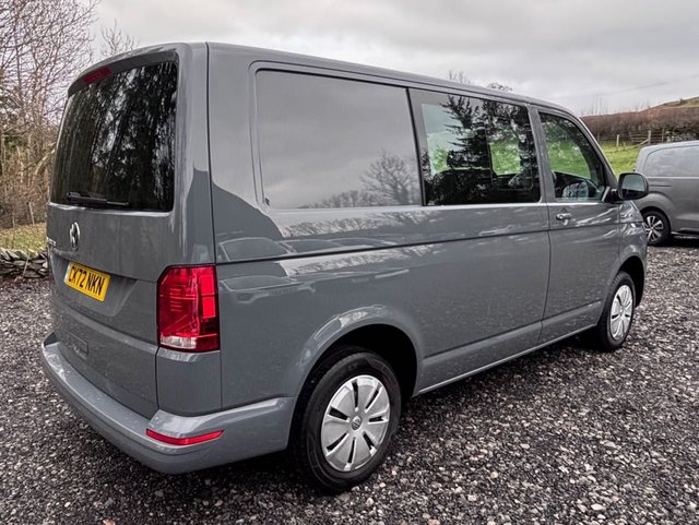 2022 VOLKSWAGEN TRANSPORTER 2.0 TDI T30 5 Seater Startline Kombi Double Cab 5dr Diesel Manual FWD SWB Euro 6 110PS - Photo 3