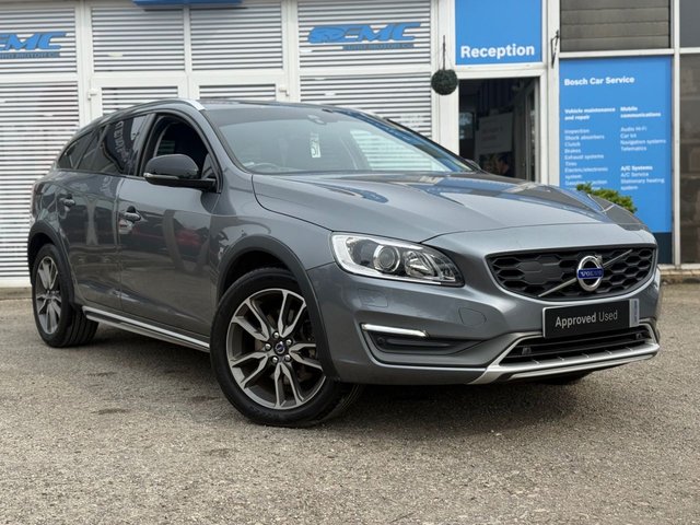 2016 16 Volvo V60 Cross Country 2.4 D4 Lux Nav Estate 5dr Diesel Auto AWD Euro 6 (s/s) (190 ps)