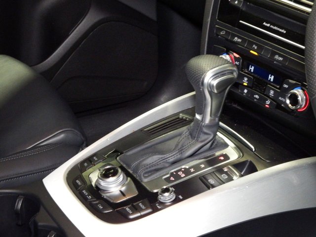 2015 AUDI Q5 - Photo 4