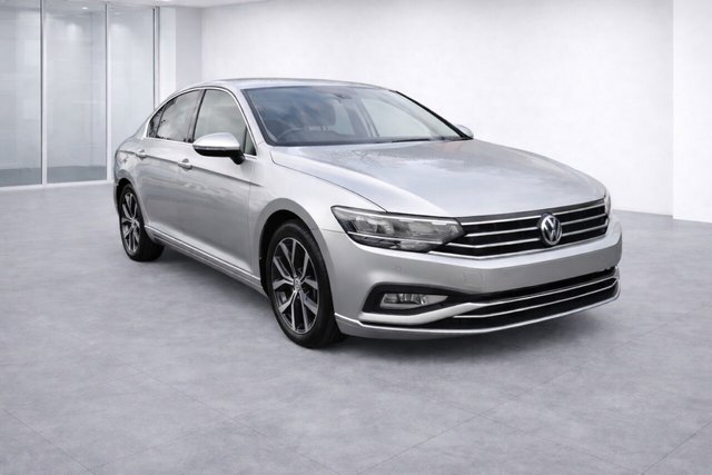View our Volkswagen Passat 1.5 TSI EVO SEL Saloon 4dr Petrol Manual Euro 6 (s/s) (150 ps)