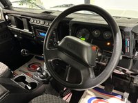 USED 2006 56 LAND ROVER DEFENDER 2.5 TD5 County Hard Top SUV Diesel Manual SWB (282 g/km, 120 bhp) 