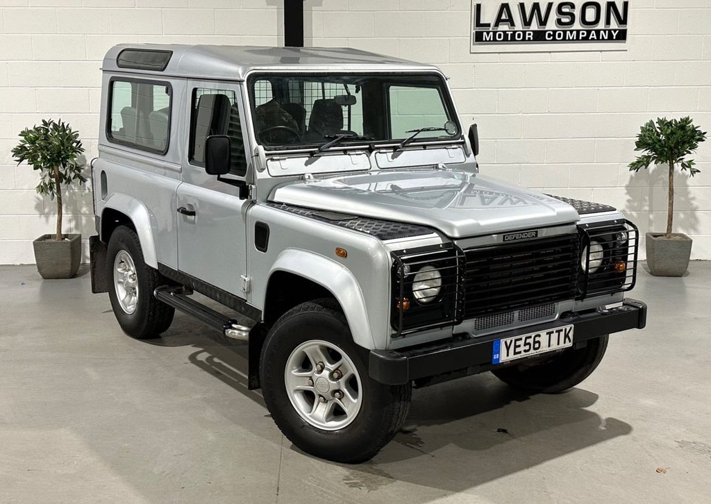 USED 2006 56 LAND ROVER DEFENDER 2.5 TD5 County Hard Top SUV Diesel Manual SWB (282 g/km, 120 bhp) 