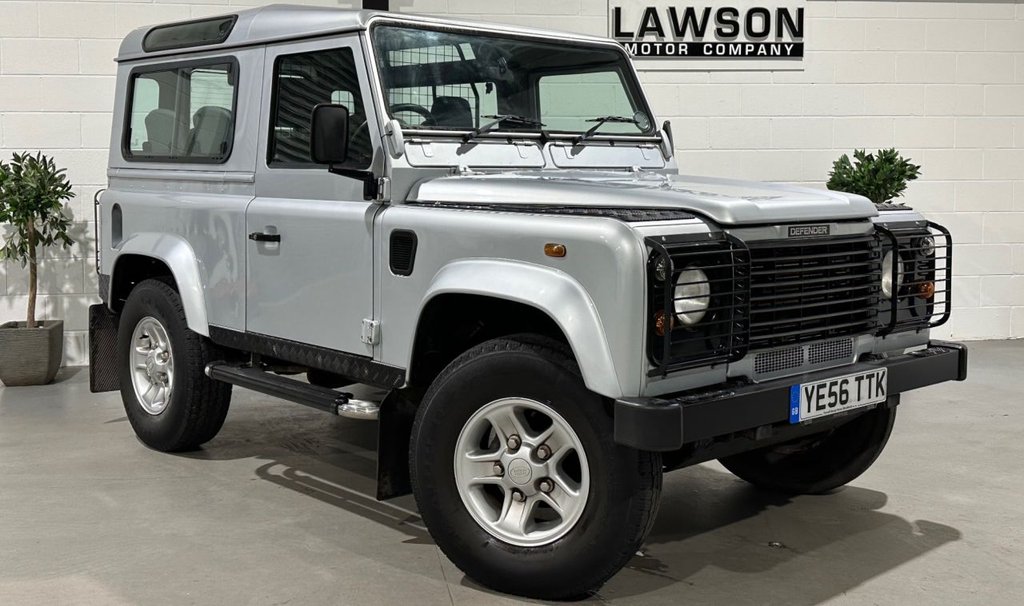 USED 2006 56 LAND ROVER DEFENDER 2.5 TD5 County Hard Top SUV Diesel Manual SWB (282 g/km, 120 bhp) 