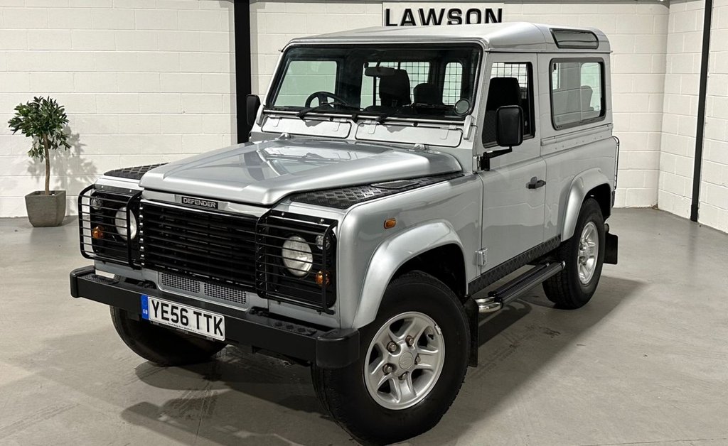 USED 2006 56 LAND ROVER DEFENDER 2.5 TD5 County Hard Top SUV Diesel Manual SWB (282 g/km, 120 bhp) 