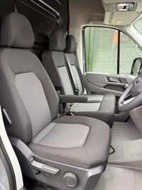 USED 2025 75 VOLKSWAGEN CRAFTER 2025/75 VOLKSWAGEN CRAFTER COMMERCE PLUS MWB 2.0TDI 140PS PURE GREY 