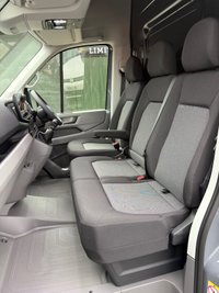 USED 2025 75 VOLKSWAGEN CRAFTER 2025/75 VOLKSWAGEN CRAFTER COMMERCE PLUS MWB 2.0TDI 140PS PURE GREY 
