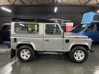 USED 2013 13 LAND ROVER DEFENDER 90 2.2 TDCi XS Station Wagon Double Cab 3dr Diesel Manual 4WD SWB Euro 5 (122 ps) FACTORY XS IN ORKEY GREY - LOW OWNERS - 16" BOOST ALLOY WHEELS WITH BFGOODRICH TYRES - SIDESTEPS - HEATED FRONT SEATS - AIR CON - DAB RADIO - PERFORATED LEATHER SEATS - CHEQUER PLATES - RUBBER MATS THROUGHOUT - HEATED WINDSCREEN - FRONT AND REAR TOW BAR - LED LIGHTS