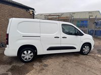 USED 2020 70 VAUXHALL COMBO 1.5 Turbo D 2300 Sportive Panel Van 4dr Diesel Manual L2 H1 Euro 6 (s/s) (100 ps) 1 owner immaculate low mileage example