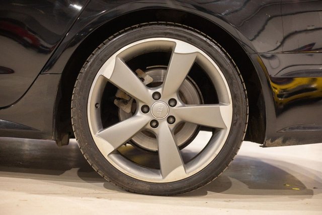 2015 Audi A6 Avant 3L Black Edition 5dr - Photo 7