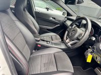 USED 2018 18 MERCEDES-BENZ GLA 2.1 GLA220d AMG Line (Premium) SUV 5dr Diesel 7G-DCT 4MATIC Euro 6 (s/s) (177 ps) HEATED SEATS + NAV + 1 OWNER + CAMERA + PREMIUM