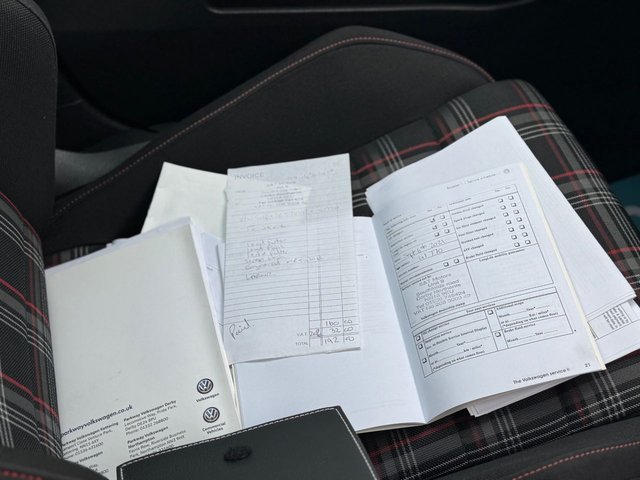 2017 Volkswagen Golf 2L GTI 5dr - Photo 4