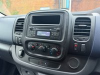 USED 2019 19 VAUXHALL VIVARO 1.6 CDTi 2900 Combi Van Double Cab 5dr Diesel Manual L2 H1 Euro 6 (s/s) (9 Seat) (120 ps) LOW MILES / 6 MONTHS WARRANTY / 9 SEATS